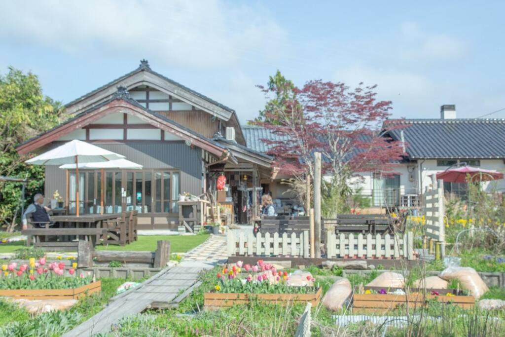佐渡市 ガーデンハウス道楽亭ヴィラ エクステリア 写真
